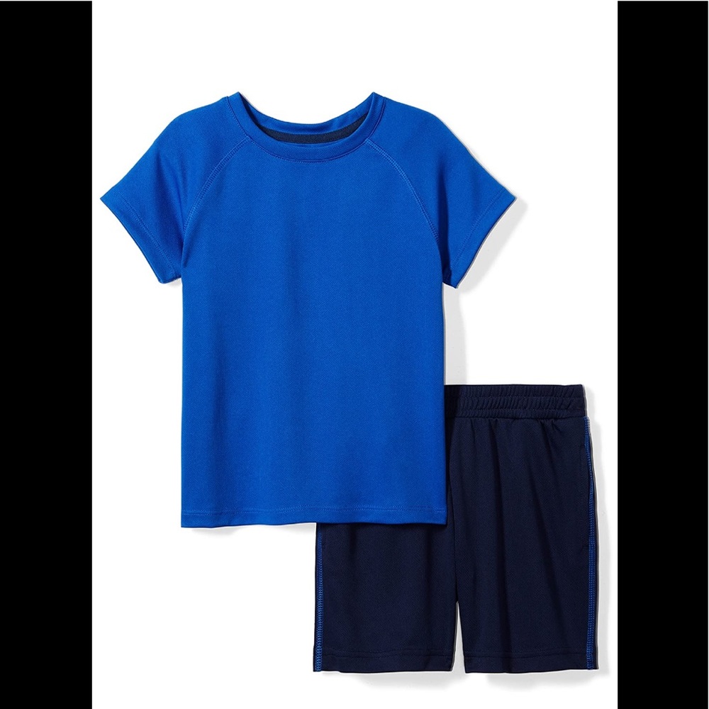 Spotted Zebra Short-Sleeve Gym T-Shirt & Shorts